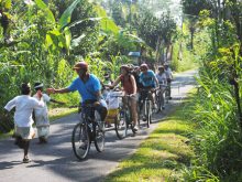 Bersepeda di Daerah Ubud