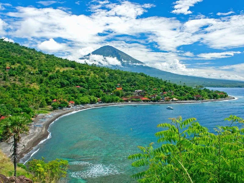 Amed Coastal Beauty and Underwater Wonders