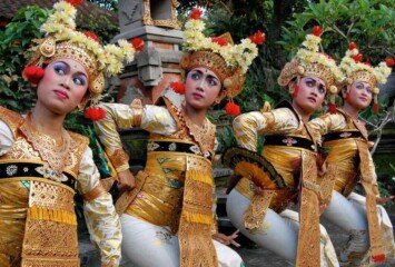 Bali Welcome Dance