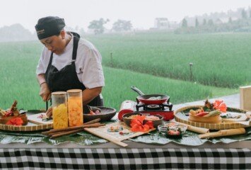 Balinese Cooking in the Rice Fields