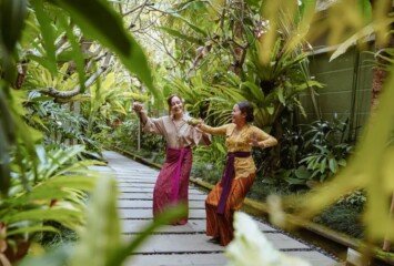 Balinese Hospitality