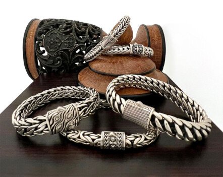 From Market to Suitcase: 15 Must-Have Bali Souvenirs You Can’t Leave Without