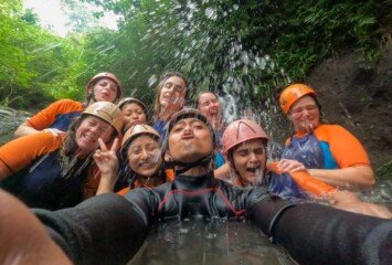 Best Online Communities for Bali Expats and Travelers