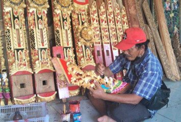 Desa Seni Weaving Circle