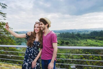 How-to-Make-Friends-While-Traveling-Solo-in-Bali