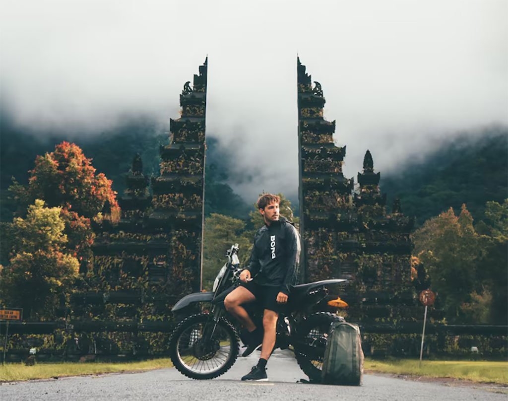 How-to-Travel-Bali-by-Scooter-Safely-and-Confidently