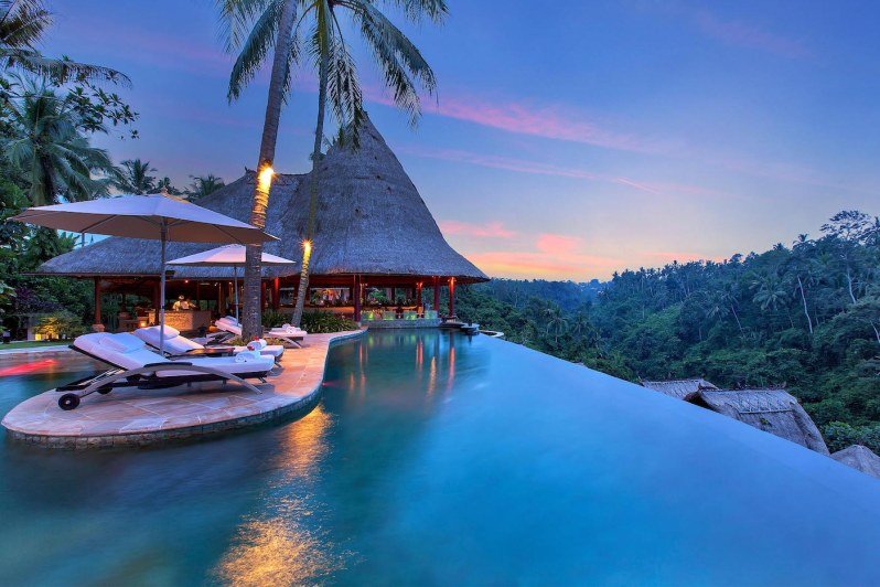 Most Scenic Rooftop Pools in Bali You Can Swim In