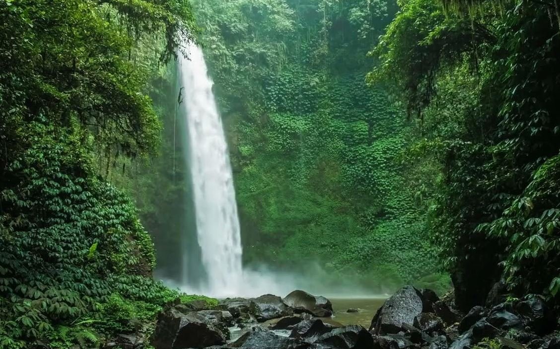 Nungnung Waterfall