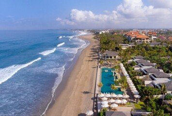 Seminyak Sophistication Meets the Sea