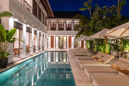 The Colony Hotel Seminyak — boutique charm, impeccable service, and prime Seminyak location. 🏨✨