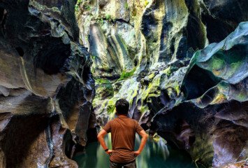 The-Hidden-Canyon-of-Beji-Guwang