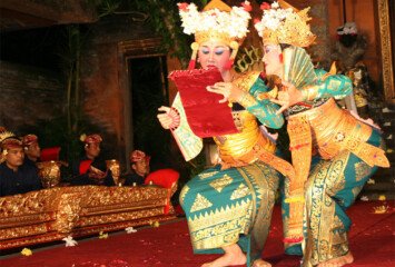 Traditional Balinese Dance and Drama Performances