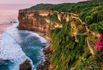 Uluwatu Travel Guide Cliffs, Culture & Coastal Bliss
