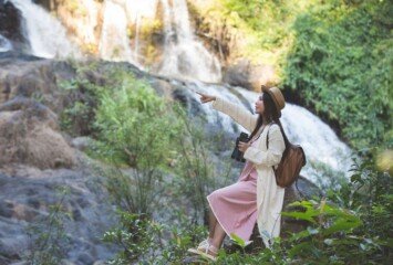 female traveler