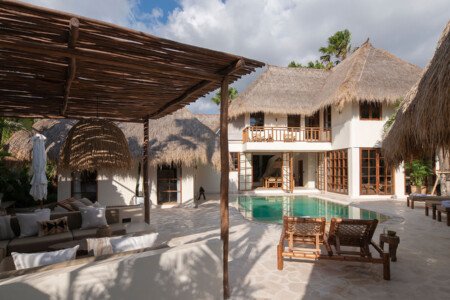 Vila 4-Kamar Tidur di Canggu – Pesona Unik Bertemu Kemewahan Modern - BVI56244