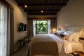Vila 4-Kamar Tidur di Canggu – Pesona Unik Bertemu Kemewahan Modern - BVI56244