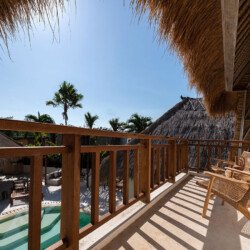 Vila 4-Kamar Tidur di Canggu – Pesona Unik Bertemu Kemewahan Modern - BVI56244