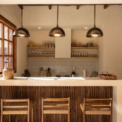 Vila 4-Kamar Tidur di Canggu – Pesona Unik Bertemu Kemewahan Modern - BVI56244