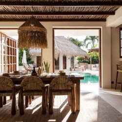 Vila 4-Kamar Tidur di Canggu – Pesona Unik Bertemu Kemewahan Modern - BVI56244