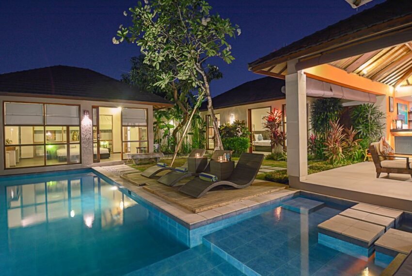 Spacious 3-Bedroom Private Villa in Legian, Bali – Steps from the Beach! – BVI41933
