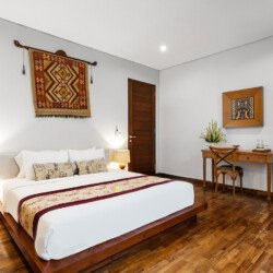 Retret Mewah 3 Kamar Tidur di Canggu, Bali – BVI56035