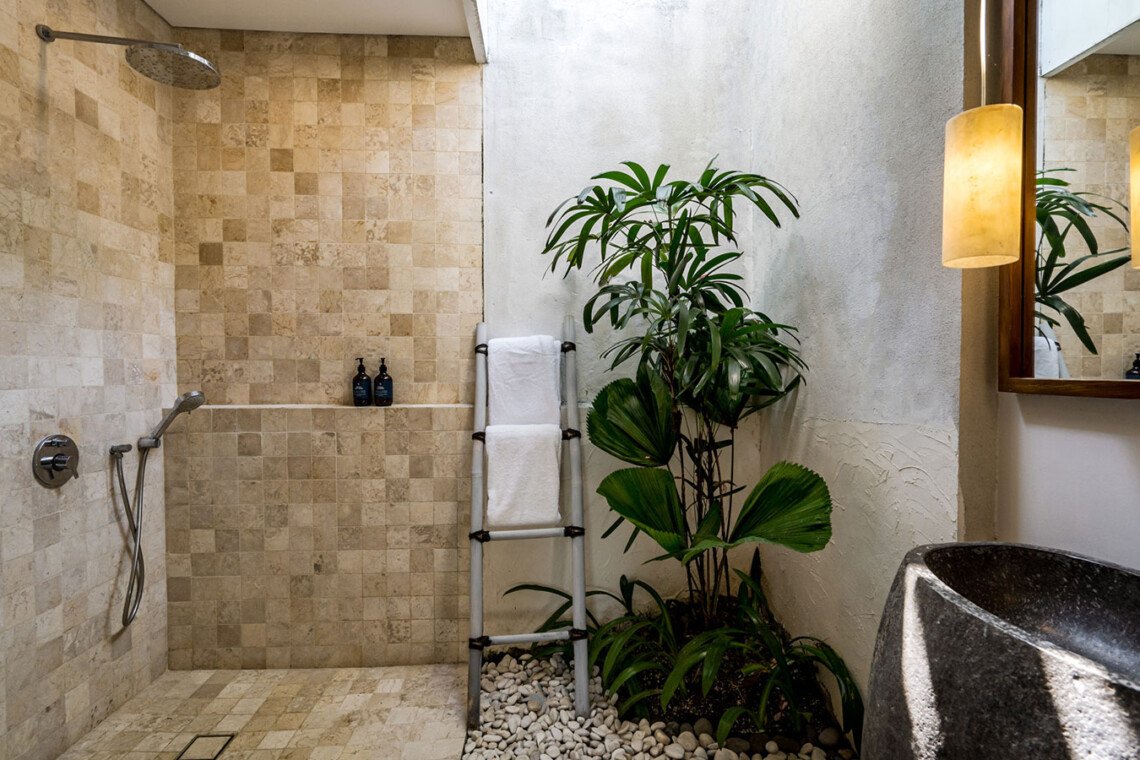 Retret Mewah 3 Kamar Tidur di Canggu, Bali – BVI56035