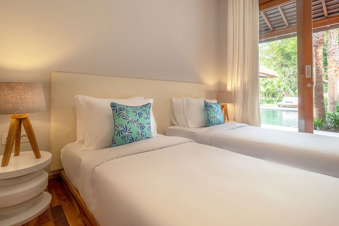 Vila Tropis 3-Kamar Tidur dengan Kolam Renang Pribadi di Canggu, Bali – BVI38018