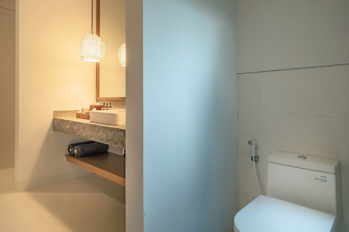 Vila Tropis 3-Kamar Tidur dengan Kolam Renang Pribadi di Canggu, Bali – BVI38018