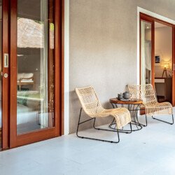 Vila Tropis 3-Kamar Tidur dengan Kolam Renang Pribadi di Canggu, Bali – BVI38018
