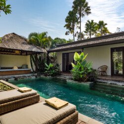 Villa Mewah 3 Kamar Tidur di Canggu Bali – BVI56004