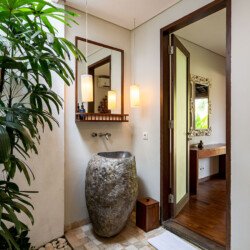 Villa Mewah 3 Kamar Tidur di Canggu Bali – BVI56004
