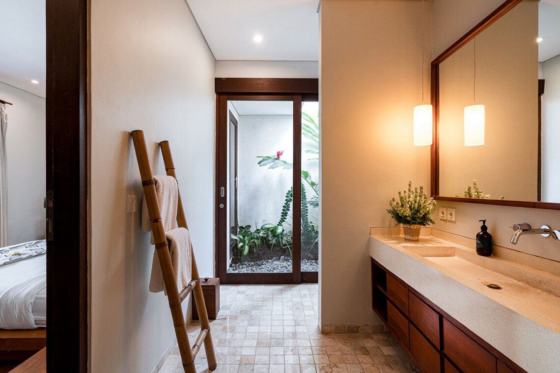 Villa Mewah 3 Kamar Tidur di Canggu Bali – BVI56004