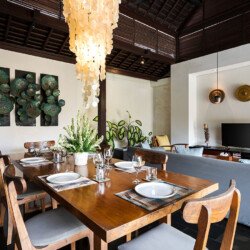 Villa Mewah 3 Kamar Tidur di Canggu Bali – BVI56004