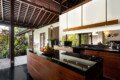 Villa Mewah 3 Kamar Tidur di Canggu Bali – BVI56004