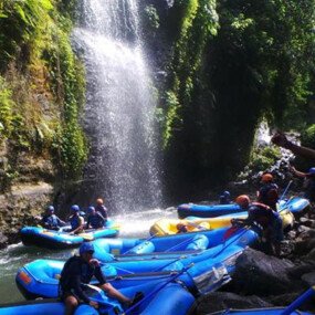 bali telaga waja rafting