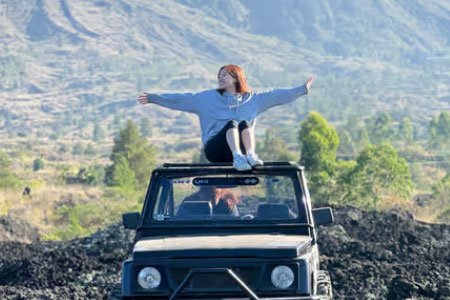 Bali: Sunset Mount Batur Jeep and Hot Spring All Inclusive
