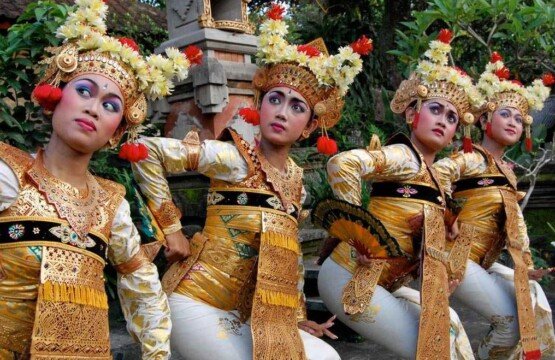 Bali Welcome Dance