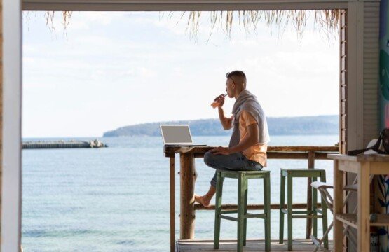 Best Ocean View Cafés to Work Remotely in Bali