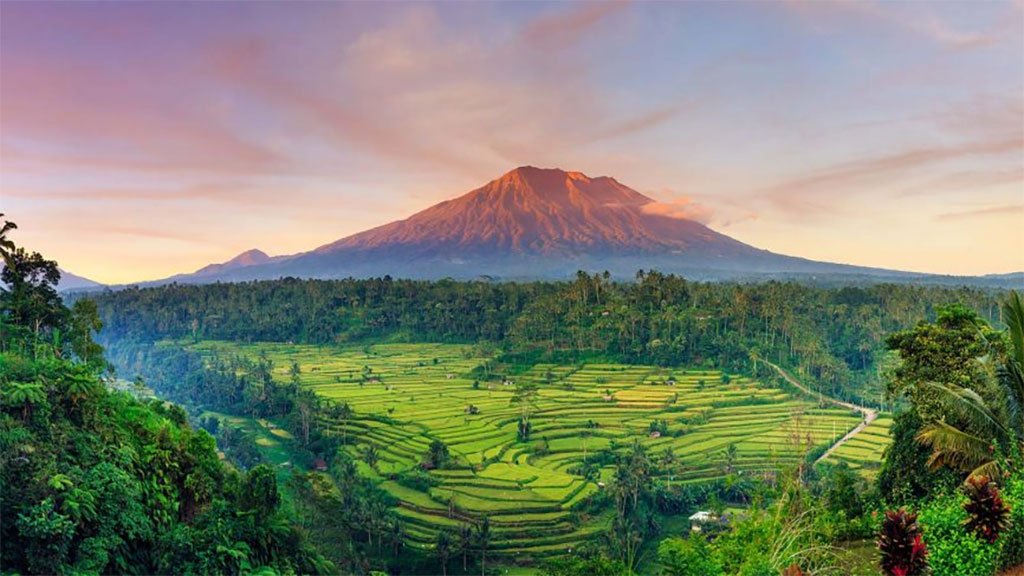 Exploring Bali’s Volcanic Landscapes: A Photo Diary