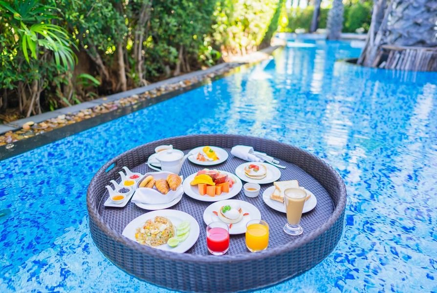 Floating Breakfast