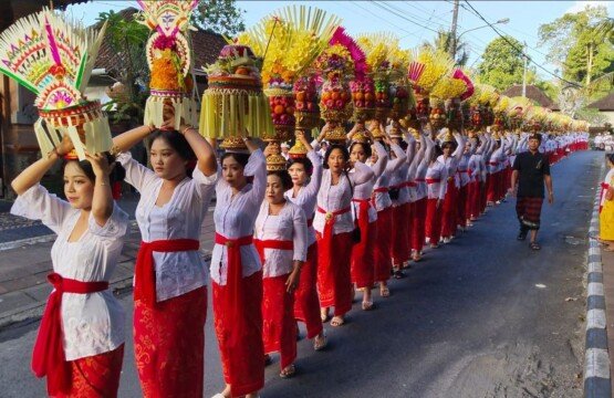 From Surf to Ceremony The Dual Life of Bali
