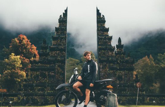How-to-Travel-Bali-by-Scooter-Safely-and-Confidently