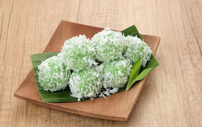 Klepon Sweet Rice Cake Balls with a Surprise
