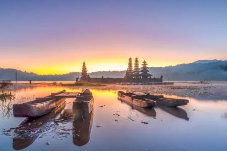 Lake Tamblingan Misty Morning