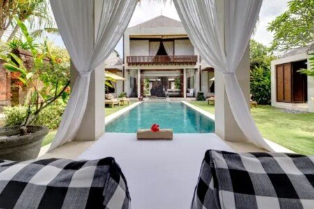 Majapahit - Villa Raj