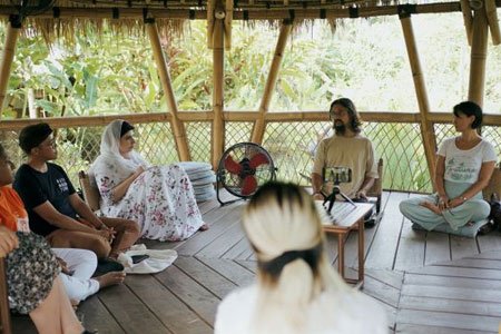 Social & News Groups Bali