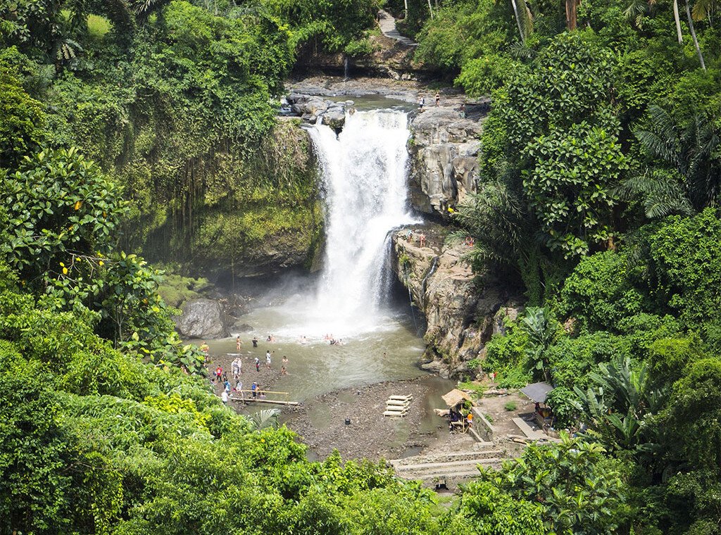 Tegenungan Waterfall