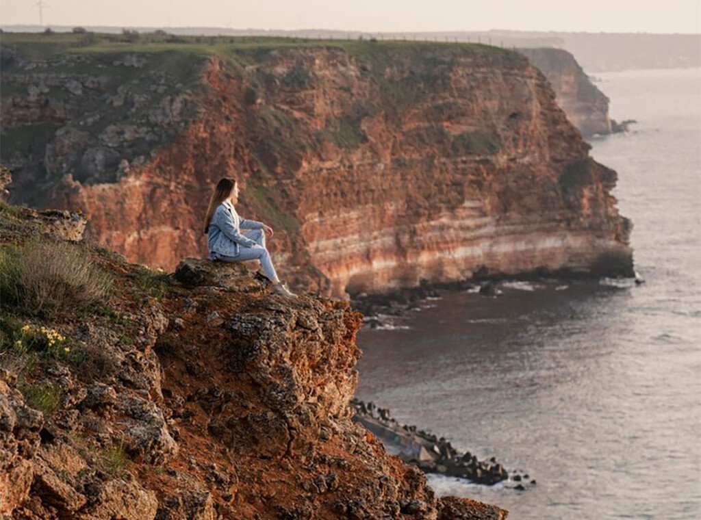 Uluwatu-–-Cliffside-Inspiration-by-the-Sea