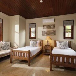 Villa Grasshopper