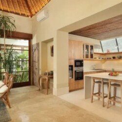Villa Grasshopper